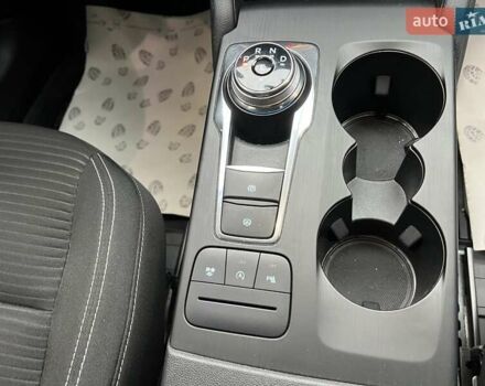 Белый Форд Куга, объемом двигателя 2 л и пробегом 91 тыс. км за 23800 $, фото 34 на Automoto.ua