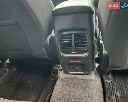 Белый Форд Куга, объемом двигателя 2 л и пробегом 91 тыс. км за 23800 $, фото 25 на Automoto.ua