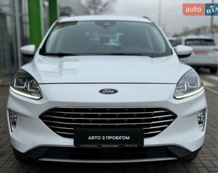 Белый Форд Куга, объемом двигателя 2 л и пробегом 94 тыс. км за 24300 $, фото 5 на Automoto.ua