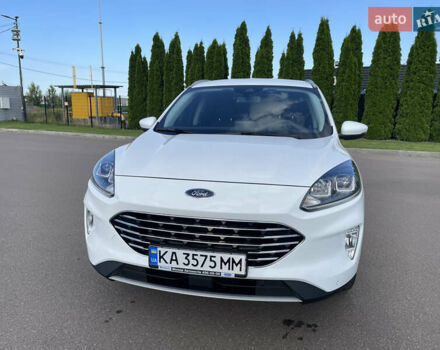 Белый Форд Куга, объемом двигателя 2 л и пробегом 85 тыс. км за 24000 $, фото 11 на Automoto.ua