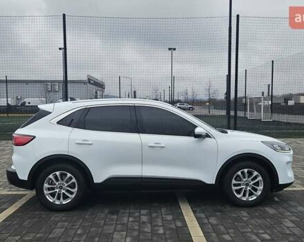 Білий Форд Куга, об'ємом двигуна 2 л та пробігом 209 тис. км за 20300 $, фото 8 на Automoto.ua