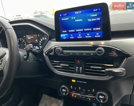 Белый Форд Куга, объемом двигателя 2 л и пробегом 91 тыс. км за 23800 $, фото 32 на Automoto.ua