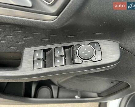 Белый Форд Куга, объемом двигателя 2 л и пробегом 91 тыс. км за 23800 $, фото 18 на Automoto.ua