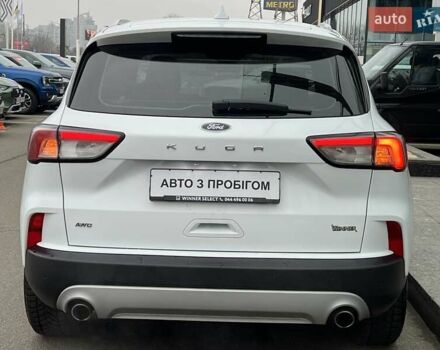 Белый Форд Куга, объемом двигателя 2 л и пробегом 91 тыс. км за 23800 $, фото 5 на Automoto.ua