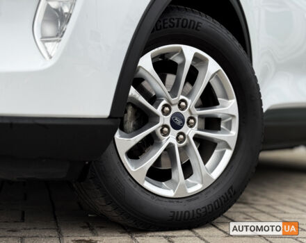 Белый Форд Куга, объемом двигателя 2 л и пробегом 94 тыс. км за 24300 $, фото 24 на Automoto.ua