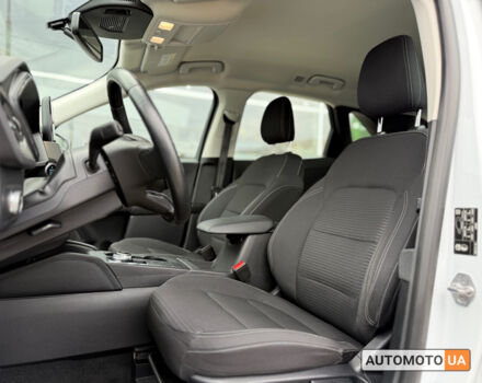 Белый Форд Куга, объемом двигателя 2 л и пробегом 94 тыс. км за 24300 $, фото 16 на Automoto.ua