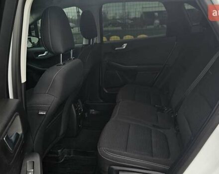 Білий Форд Куга, об'ємом двигуна 2 л та пробігом 209 тис. км за 20300 $, фото 31 на Automoto.ua