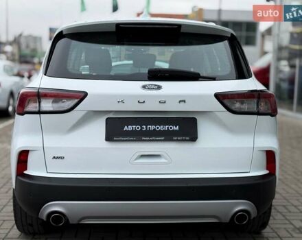 Белый Форд Куга, объемом двигателя 2 л и пробегом 94 тыс. км за 24300 $, фото 3 на Automoto.ua