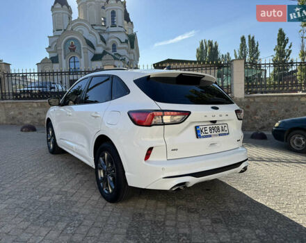 Белый Форд Куга, объемом двигателя 1.5 л и пробегом 53 тыс. км за 24999 $, фото 10 на Automoto.ua