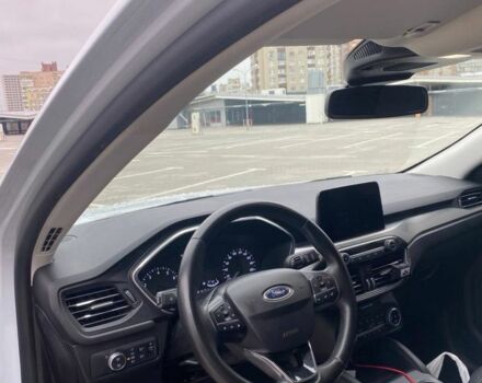 Білий Форд Куга, об'ємом двигуна 1.5 л та пробігом 54 тис. км за 24600 $, фото 8 на Automoto.ua