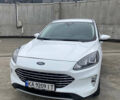 Белый Форд Куга, объемом двигателя 1.5 л и пробегом 54 тыс. км за 24600 $, фото 1 на Automoto.ua