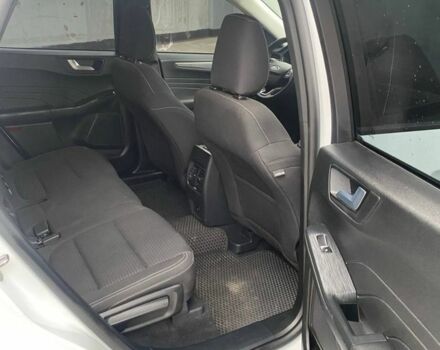 Білий Форд Куга, об'ємом двигуна 1.5 л та пробігом 54 тис. км за 24600 $, фото 11 на Automoto.ua