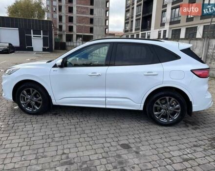 Белый Форд Куга, объемом двигателя 1.5 л и пробегом 31 тыс. км за 24200 $, фото 8 на Automoto.ua