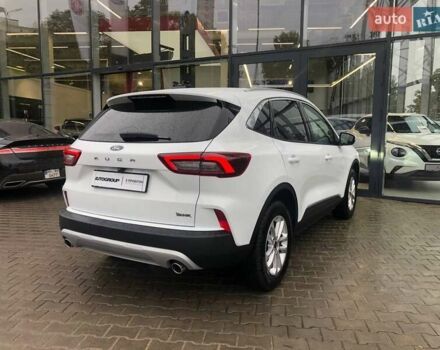 Белый Форд Куга, объемом двигателя 1.5 л и пробегом 6 тыс. км за 25500 $, фото 6 на Automoto.ua