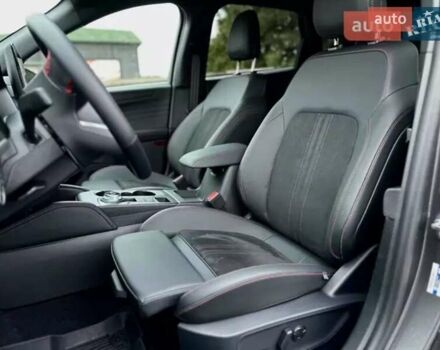 Белый Форд Куга, объемом двигателя 1.5 л и пробегом 22 тыс. км за 35000 $, фото 5 на Automoto.ua