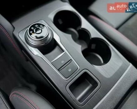 Белый Форд Куга, объемом двигателя 1.5 л и пробегом 22 тыс. км за 35000 $, фото 3 на Automoto.ua