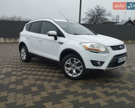 Білий Форд Куга, об'ємом двигуна 2 л та пробігом 347 тис. км за 9499 $, фото 1 на Automoto.ua