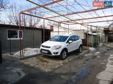 Білий Форд Куга, об'ємом двигуна 2.52 л та пробігом 109 тис. км за 9800 $, фото 1 на Automoto.ua