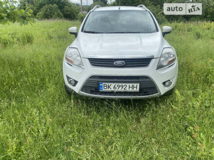 Форд Куга 2010 в Ровно на Automoto.ua Белый Форд Куга, объемом двигателя 2.5 л и пробегом 190 тыс. км за 9300 $, фото 1 на Automoto.ua