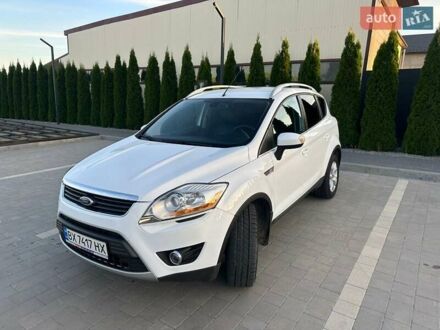 Форд Куга 2010 у Каменце-Подольском на Automoto.ua Білий Форд Куга, об'ємом двигуна 2.52 л та пробігом 130 тис. км за 10900 $, фото 1 на Automoto.ua