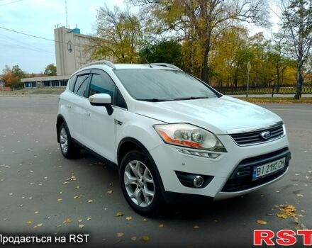 Белый Форд Куга, объемом двигателя 2 л и пробегом 207 тыс. км за 9999 $, фото 1 на Automoto.ua