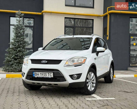 Белый Форд Куга, объемом двигателя 2 л и пробегом 228 тыс. км за 9700 $, фото 1 на Automoto.ua