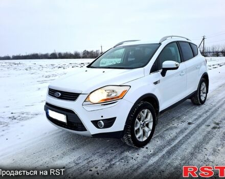 Белый Форд Куга, объемом двигателя 2 л и пробегом 17200 тыс. км за 9000 $, фото 1 на Automoto.ua