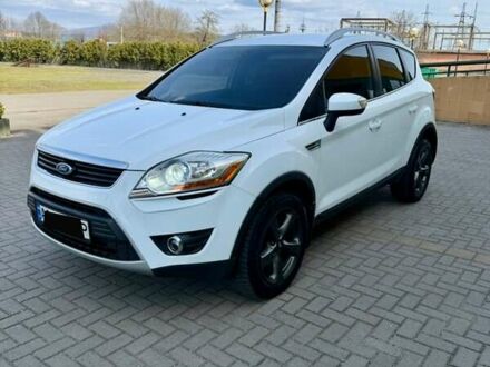 Белый Форд Куга, объемом двигателя 2 л и пробегом 175 тыс. км за 9400 $, фото 1 на Automoto.ua
