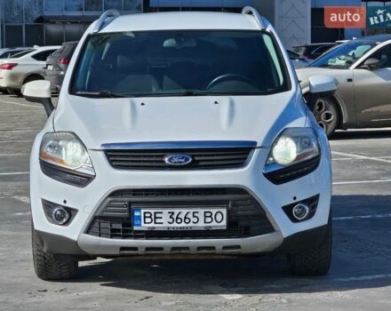 Белый Форд Куга, объемом двигателя 2 л и пробегом 177 тыс. км за 10800 $, фото 1 на Automoto.ua