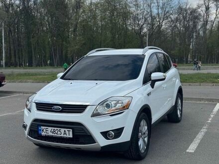 Білий Форд Куга, об'ємом двигуна 2.52 л та пробігом 153 тис. км за 11000 $, фото 1 на Automoto.ua