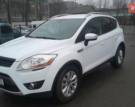 Белый Форд Куга, объемом двигателя 2 л и пробегом 235 тыс. км за 9250 $, фото 1 на Automoto.ua
