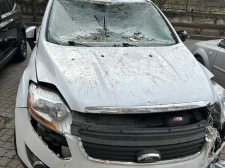 Белый Форд Куга, объемом двигателя 2 л и пробегом 98 тыс. км за 4500 $, фото 1 на Automoto.ua