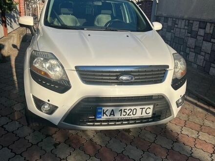 Білий Форд Куга, об'ємом двигуна 2 л та пробігом 182 тис. км за 10900 $, фото 1 на Automoto.ua
