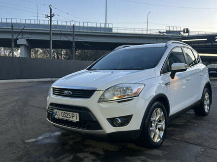 Белый Форд Куга, объемом двигателя 2.52 л и пробегом 183 тыс. км за 9700 $, фото 1 на Automoto.ua
