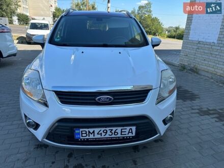 Белый Форд Куга, объемом двигателя 2 л и пробегом 264 тыс. км за 10700 $, фото 1 на Automoto.ua