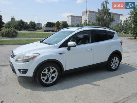 Форд Куга 2011 в Луцке на Automoto.ua Белый Форд Куга, объемом двигателя 2 л и пробегом 194 тыс. км за 10500 $, фото 1 на Automoto.ua