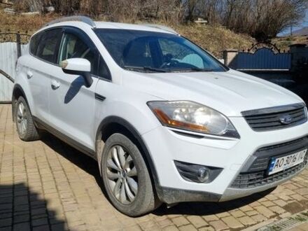 Белый Форд Куга, объемом двигателя 2 л и пробегом 177 тыс. км за 9800 $, фото 1 на Automoto.ua