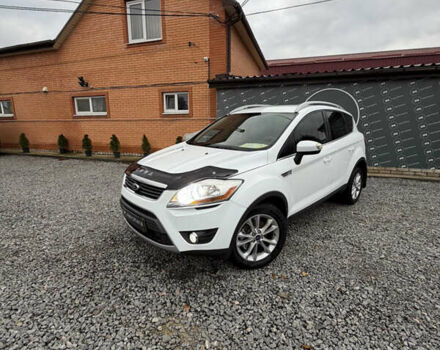 Белый Форд Куга, объемом двигателя 2.52 л и пробегом 225 тыс. км за 11300 $, фото 1 на Automoto.ua