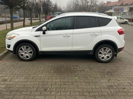 Білий Форд Куга, об'ємом двигуна 2 л та пробігом 102 тис. км за 9100 $, фото 1 на Automoto.ua