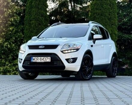 Белый Форд Куга, объемом двигателя 2 л и пробегом 126 тыс. км за 7900 $, фото 1 на Automoto.ua