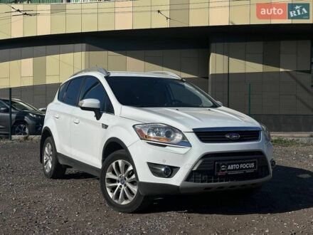 Білий Форд Куга, об'ємом двигуна 2 л та пробігом 217 тис. км за 11990 $, фото 1 на Automoto.ua