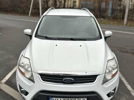 Белый Форд Куга, объемом двигателя 2 л и пробегом 294 тыс. км за 11500 $, фото 1 на Automoto.ua