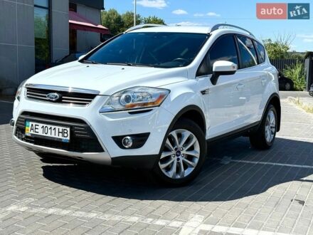 Белый Форд Куга, объемом двигателя 2.5 л и пробегом 91 тыс. км за 10900 $, фото 1 на Automoto.ua