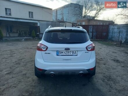 Белый Форд Куга, объемом двигателя 2 л и пробегом 214 тыс. км за 9500 $, фото 1 на Automoto.ua