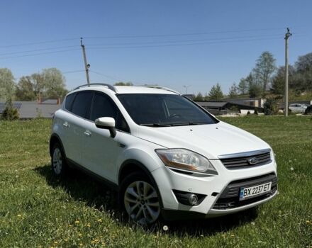 Белый Форд Куга, объемом двигателя 2 л и пробегом 250 тыс. км за 8000 $, фото 1 на Automoto.ua