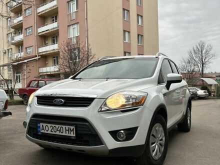 Білий Форд Куга, об'ємом двигуна 2 л та пробігом 222 тис. км за 11000 $, фото 1 на Automoto.ua