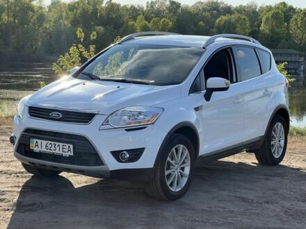 Білий Форд Куга, об'ємом двигуна 2 л та пробігом 152 тис. км за 8999 $, фото 1 на Automoto.ua