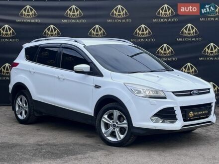 Белый Форд Куга, объемом двигателя 2 л и пробегом 202 тыс. км за 11999 $, фото 1 на Automoto.ua