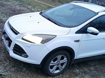 Белый Форд Куга, объемом двигателя 2 л и пробегом 265 тыс. км за 12300 $, фото 1 на Automoto.ua
