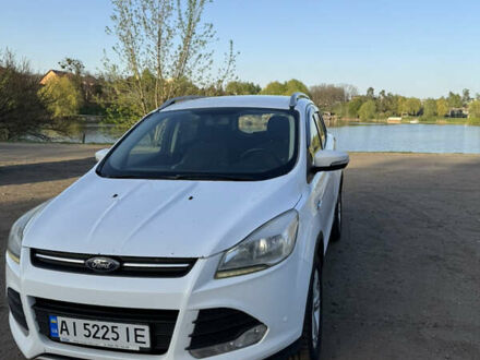 Белый Форд Куга, объемом двигателя 2 л и пробегом 250 тыс. км за 7500 $, фото 1 на Automoto.ua